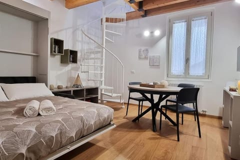 Bed, Living room, Dining area