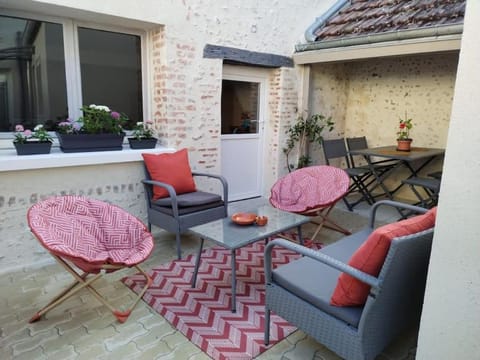 Maison 6 pers Elle est Moi House in Centre-Val de Loire