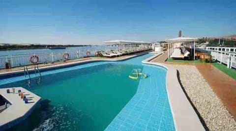 Day, Natural landscape, Pool view, River view, Swimming pool