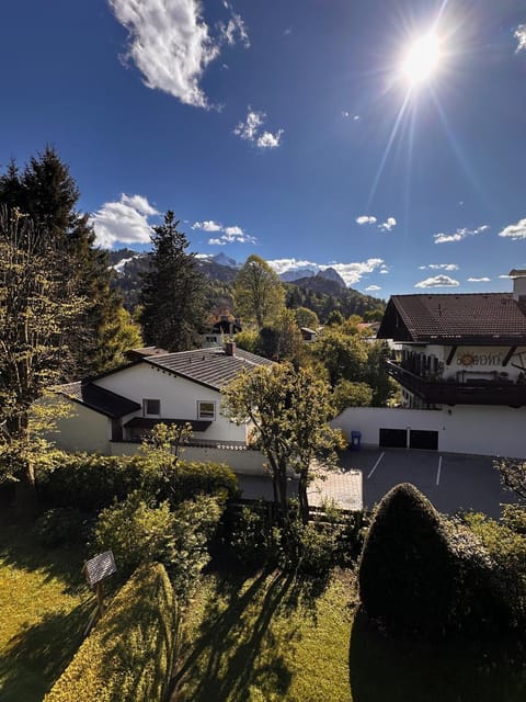 View (from property/room), Garden view, Landmark view, Mountain view