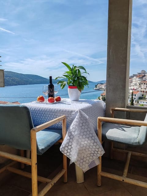 Apartments & Rooms Verse Bed and Breakfast in Neum
