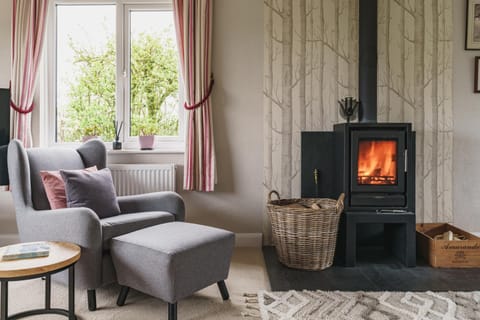 Living room, Seating area, flat iron