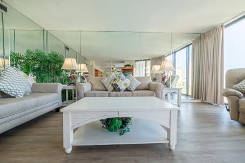 Edgewater 1-0502 'Island Paradise' House in Edgewater Gulf Beach