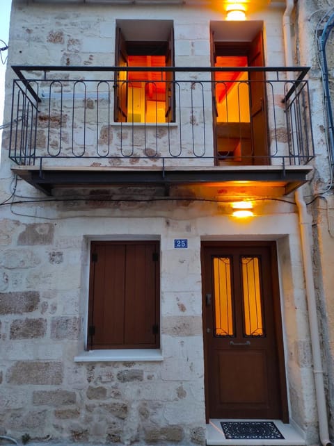 Property building, Balcony/Terrace