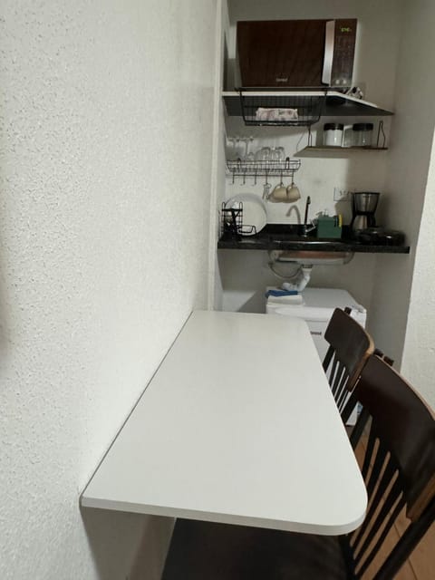 Chalé 02 com mini cozinha no coração de Penedo Nature lodge in Resende