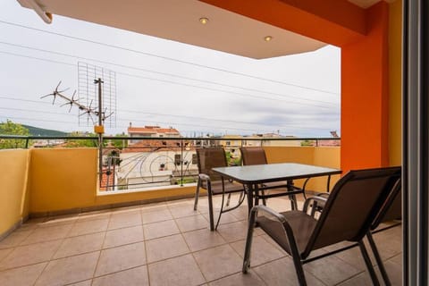 Cleri's Apartment Apartment in Nea Peramos