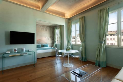Bed, Living room, Bedroom