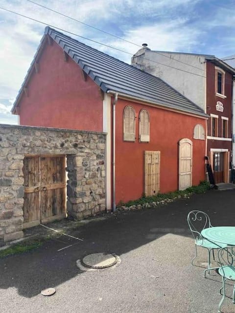 Maison de caractère à Saint-Nectaire le haut House in Auvergne-Rhône-Alpes