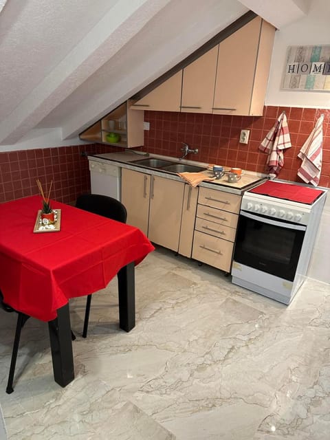 Apartman Sun house Kumbor 2 Apartment in Kotor Municipality