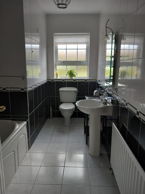 Lake View House House in County Donegal