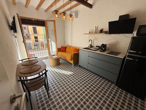 Kitchen or kitchenette, Living room, Dining area