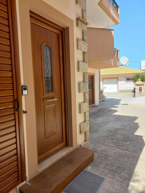 Sophie's Sunny Spot 3 Apartment in Islands