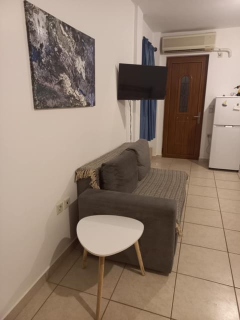 Sophie's Sunny Spot 3 Apartment in Islands