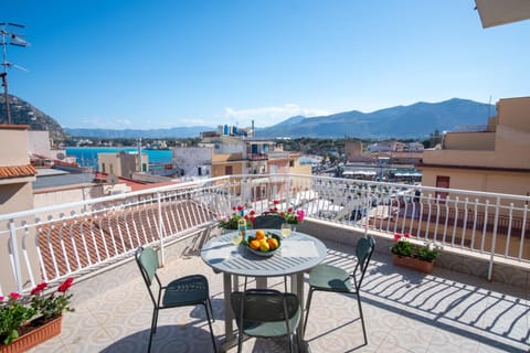 Property building, Patio, Nearby landmark, Day, Natural landscape, View (from property/room), Balcony/Terrace, City view, Mountain view, Sea view