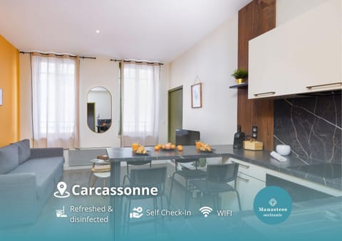 Kitchen or kitchenette, Living room, Dining area