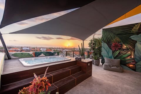 Natural landscape, Hot Tub, View (from property/room), Balcony/Terrace