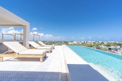 Patio, Day, View (from property/room), Swimming pool, sunbed