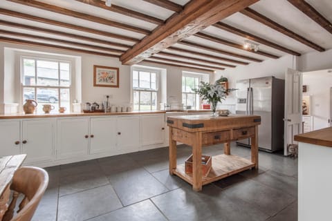 Coffee/tea facilities, Kitchen or kitchenette