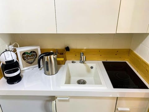 Studio cosy au calme avec terrasse vue sur Alpes Apartment in Crans-Montana