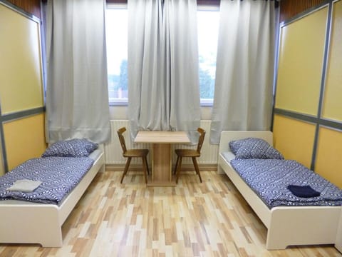Bed, Photo of the whole room, Seating area, Bedroom