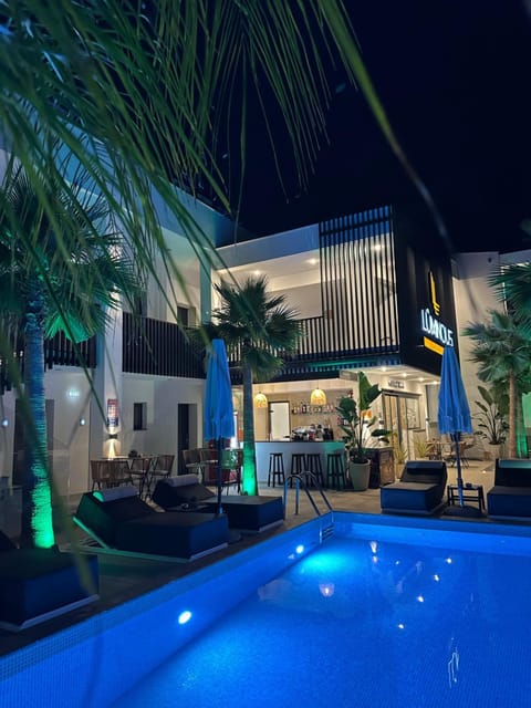 Property building, Pool view, Swimming pool