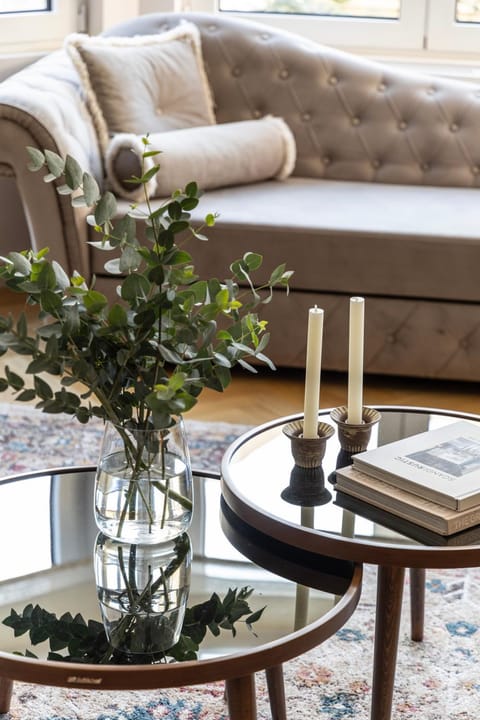 Kolonaki Chic Haven - A Downtown Retreat Apartment in Athens