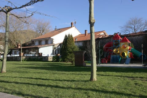 Property building, Day, Garden