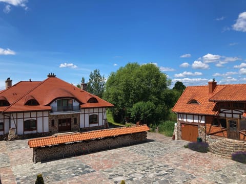 Property building, Day, Inner courtyard view