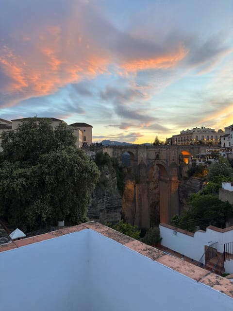 Natural landscape, Balcony/Terrace, City view, Sunset
