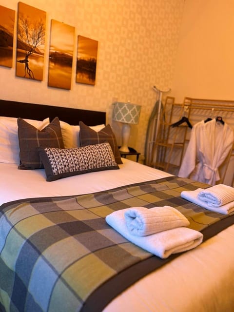 Achilty Guest House Bed and Breakfast in Scotland