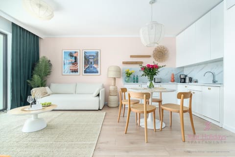 Your Holidays Euronia, Parking Gratis Apartment in Miedzyzdroje