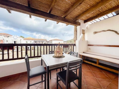 Patio, Day, View (from property/room), Balcony/Terrace, Seating area, Dining area
