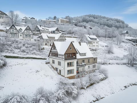 Property building, Winter