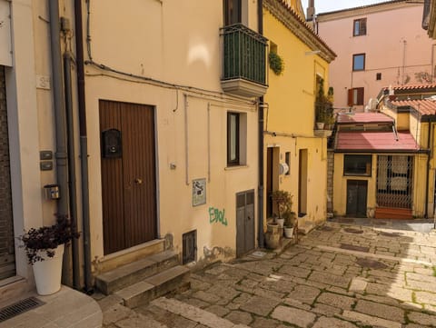 Property building, Street view