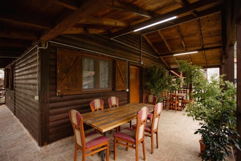 Shpija Ujevara e Vogel Villa in Montenegro