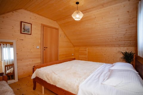 Shpija Ujevara e Vogel Villa in Montenegro