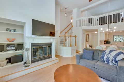 Salem Vacation Rental with Lake Keowee Access! House in Lake Keowee