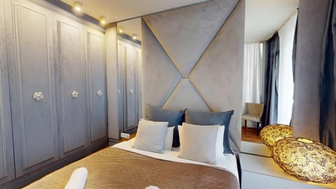 Bed, Bedroom