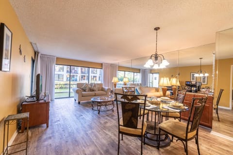 Edgewater Villa 2205 'Turtle Dunes' House in Edgewater Gulf Beach