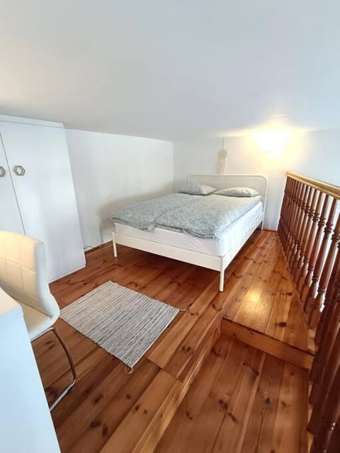 Bed, Bedroom, wardrobe
