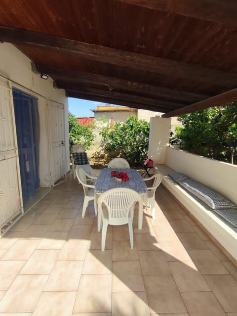 Day, Garden, Garden, Balcony/Terrace, Balcony/Terrace, Dining area, Garden view