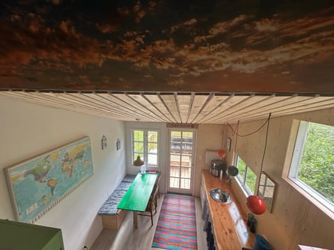 Tinyhouse Bed and Breakfast in Væggerløse