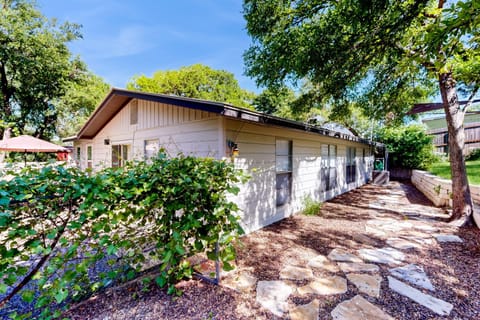 Galindo Getaway House in Austin