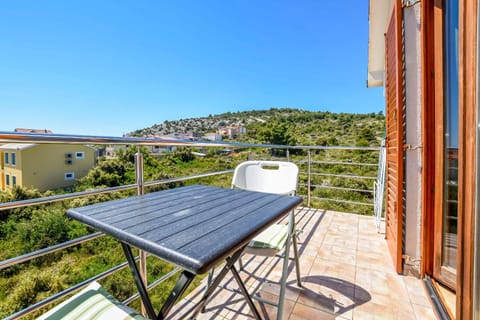 Property building, View (from property/room), Balcony/Terrace