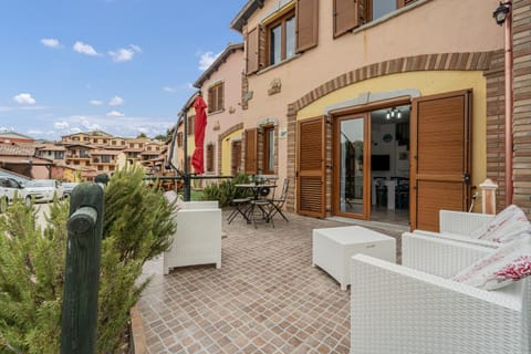 Property building, Living room