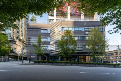 Property building, Neighbourhood, Street view, Location