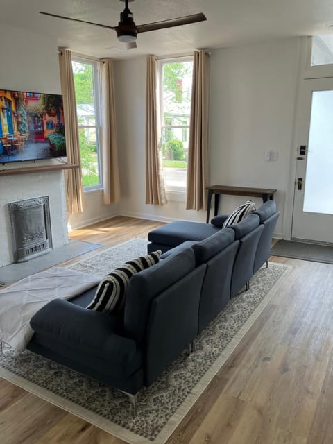 Velhanova 1 Apartment in Selma