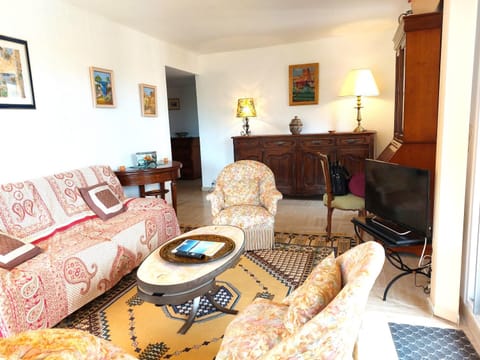 BRUYERES - 3 pièces - Axelle Loc'Appart Apartment in Mandelieu-La Napoule