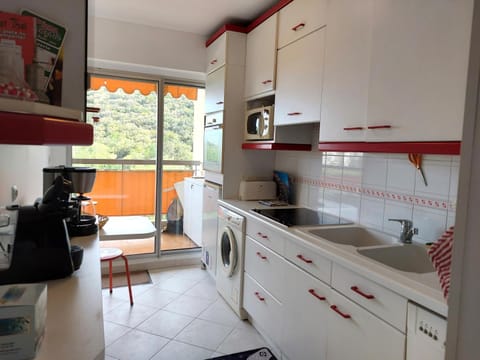 BRUYERES - 3 pièces - Axelle Loc'Appart Apartment in Mandelieu-La Napoule