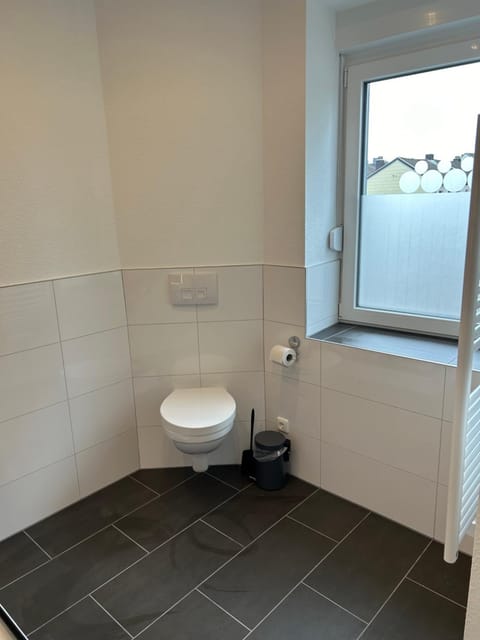 Wohnung über Restaurant Apartment in Eschweiler